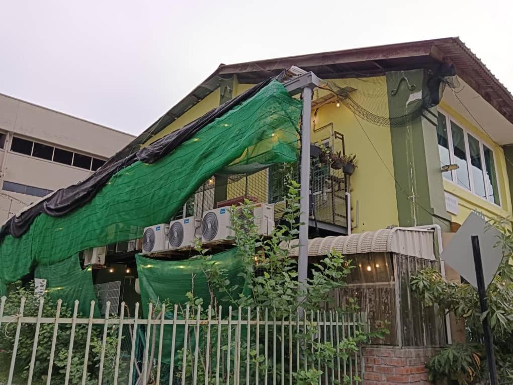 K Inn 55 乔治敦 外观 照片