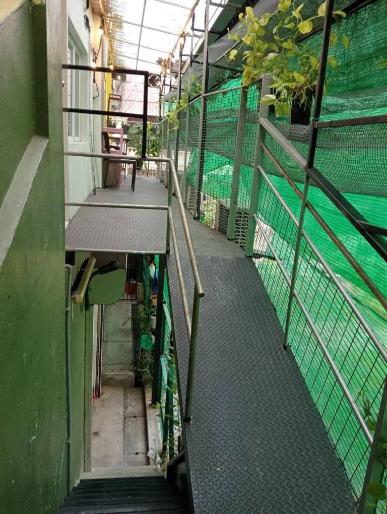 K Inn 55 乔治敦 外观 照片